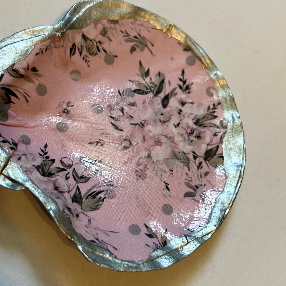 Handcrafted Shell Ornament Pink Floral Silver Metallic Decoupage - Picture 3 of 4